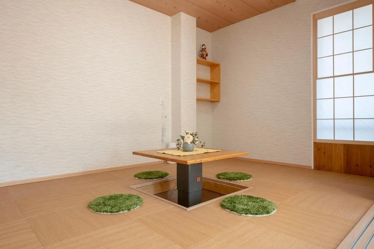 Uhome Suite Kizuna Ikebukuro Tokyo 3*,  Japan