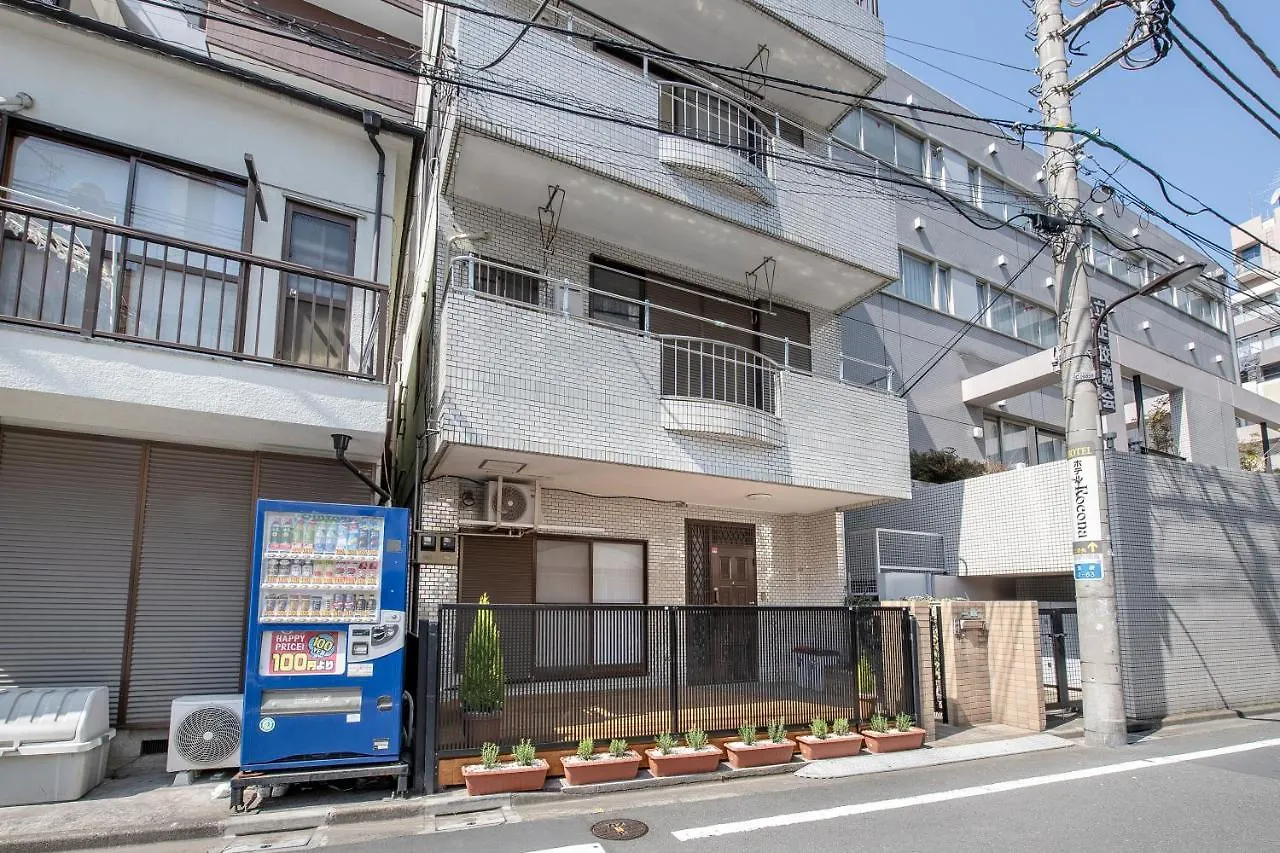 Uhome Suite Kizuna Ikebukuro Tokyo